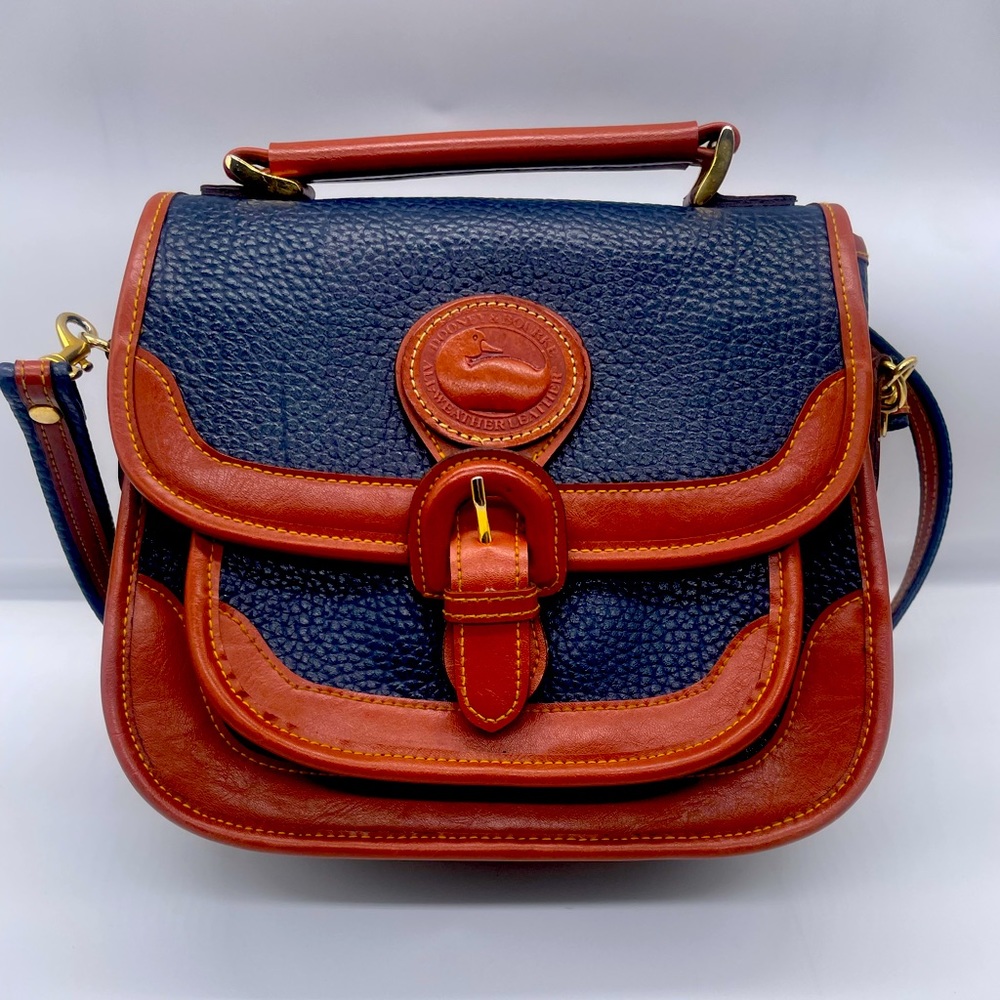 Dooney & Bourke vintage crossbody bag
